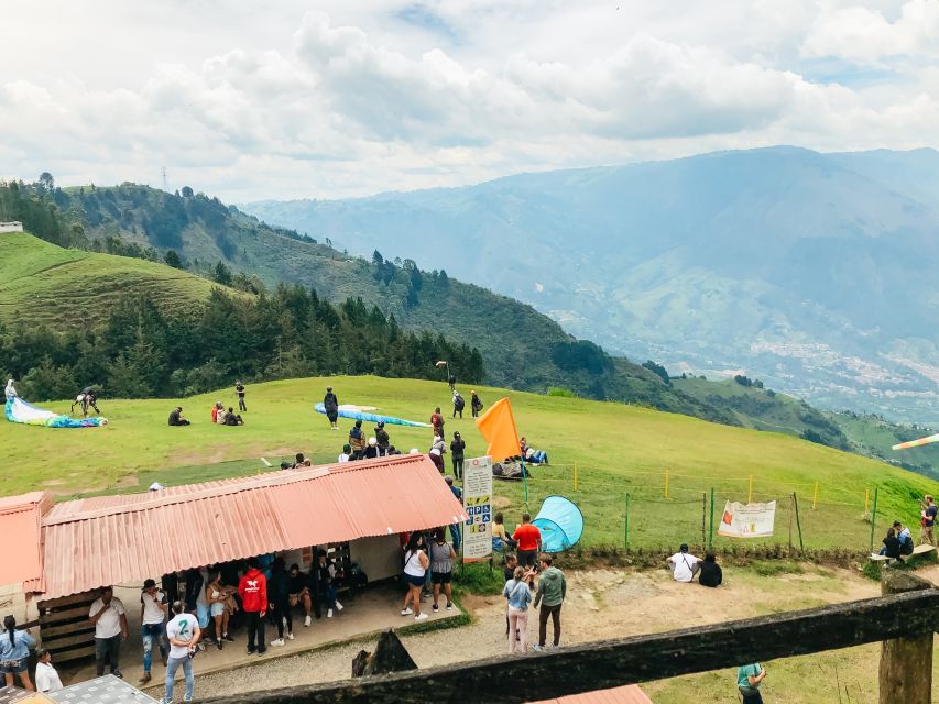 Medellín: Paragliding in the Colombian Andes - Key Points