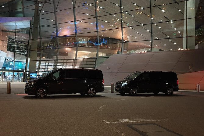 Mercedes Benz V-Class Airport Transfers - Benefits of Mercedes Benz V-Class