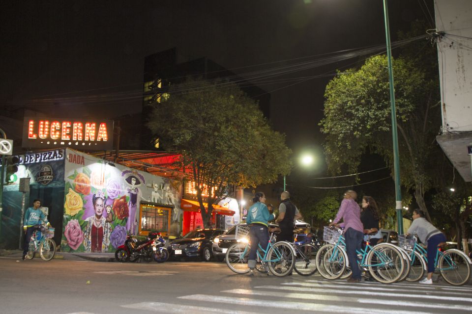 Mexico City: Lights Night Bike Ride With Snack - Key Points