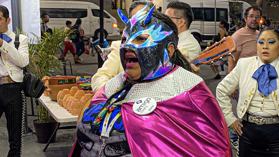 Mexico City: Lucha Libre Show, Mariachi & Tequila - Key Points
