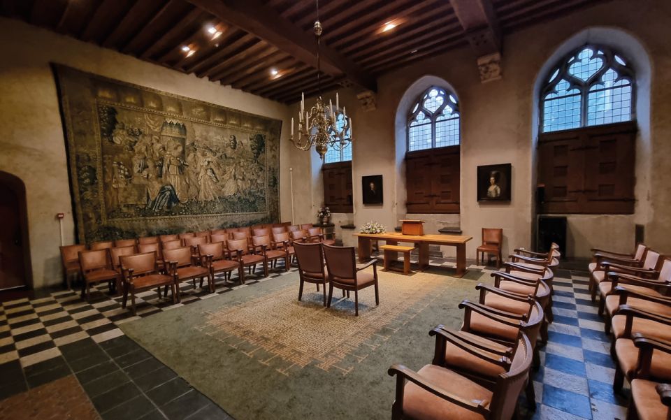 Middelburg: Guided Tour Townhall - Key Points
