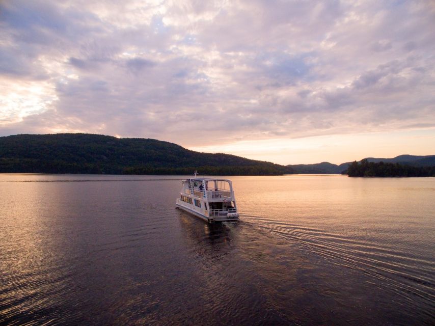 Mont-Tremblant: Guided Scenic Lake Cruise - Key Points