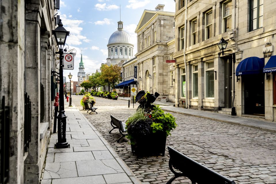 Montreal: Small Group Tour With River Cruise and Notre Dame - Key Points