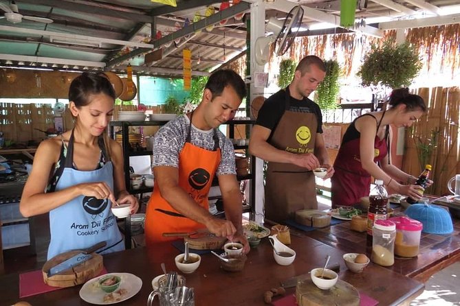Morning Thai Cooking Class by Aromdii Cooking School - Key Points
