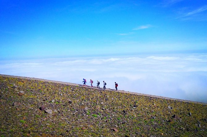 Mount Tarumae Hiking Day Trip - Key Points