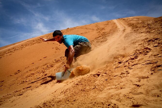 Mui Ne: Sand Dunes Jeep Tour With Friendly English Guide - Key Points
