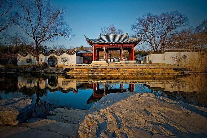 Nanjing Private Tour: Sun Yat-Sen Mausoleum, Xiaoling Tomb, Tangshan Hot Spring