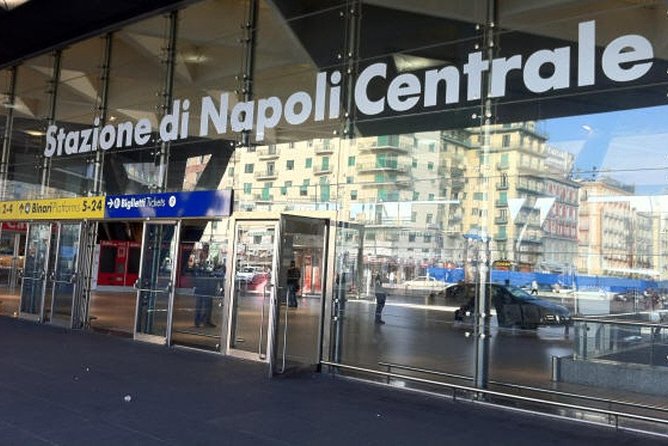 Naples Railway Station Private Arrival Transfer - Key Points