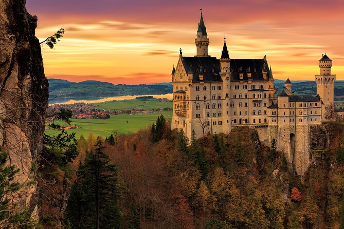 Neuschwanstein Castle Luxurious Private Tour From Munich - Key Points