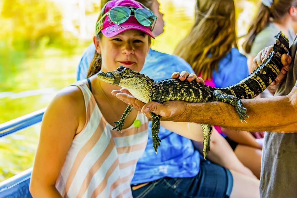 New Orleans: Oak Alley Plantation & Swamp Cruise Day Trip - Key Points