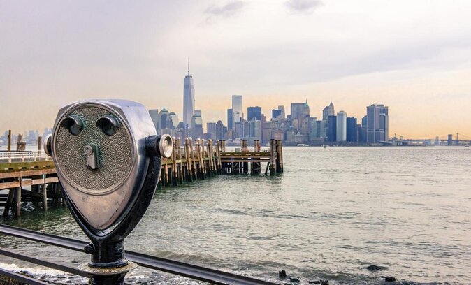 New York City Shearwater Daytime Statue Sail - Key Points