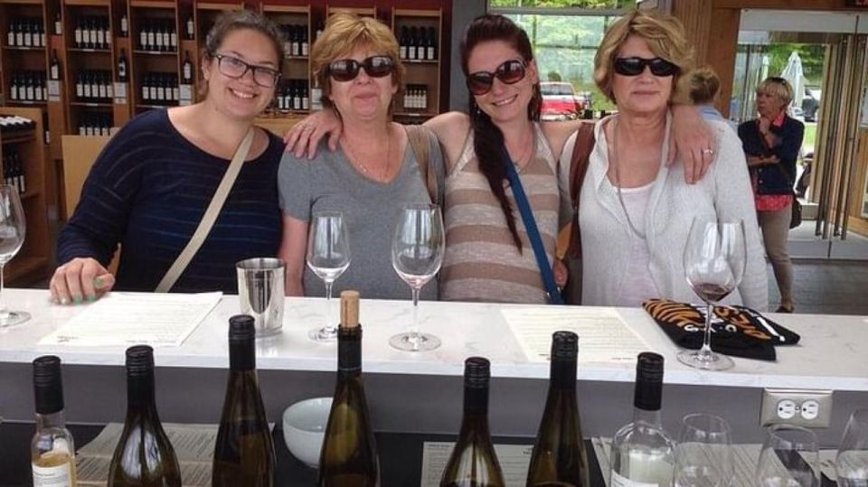 Niagara, CA: Wine Tour With Lunch - Key Points