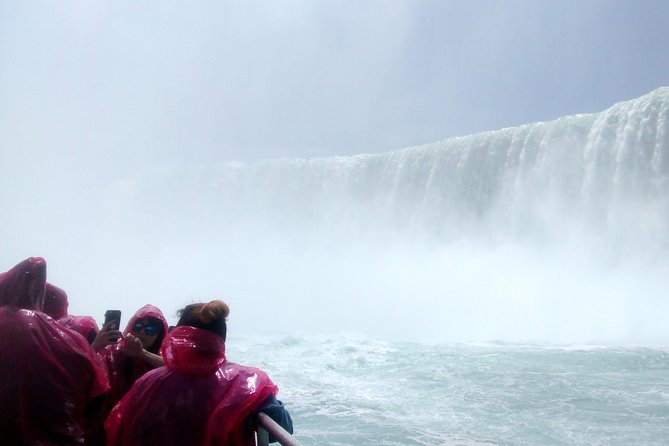 Niagara Falls Day Tour From Toronto - Key Points