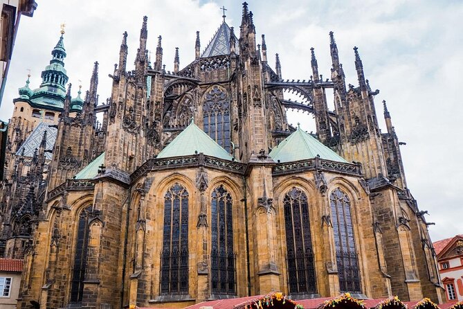 Night Tour in Prague on Retro E-Bike - Live Guided - Key Points