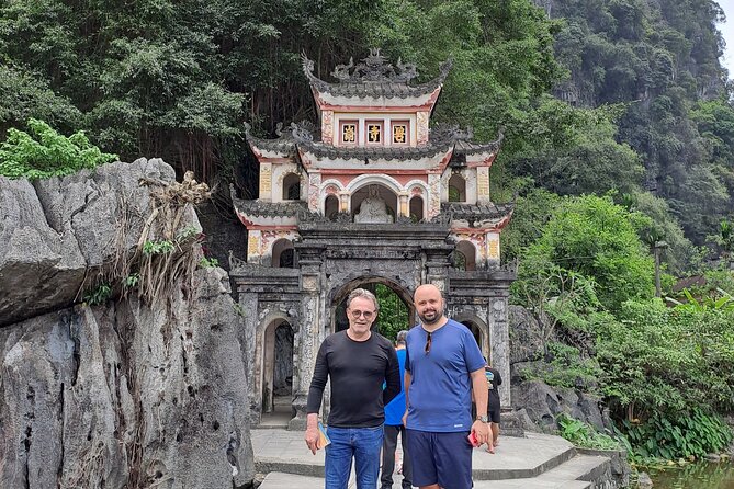 Ninh Binh Full Day Tour Group 8 (Trang An- Bich Dong- Mua Cave) - Trang An Boat Tour