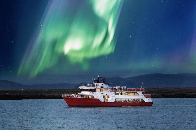 Northern Lights Cruise From Downtown Reykjavik - Key Points