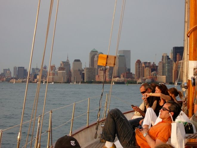 NYC: Sunset Sail Aboard Schooner Adirondack - Key Points