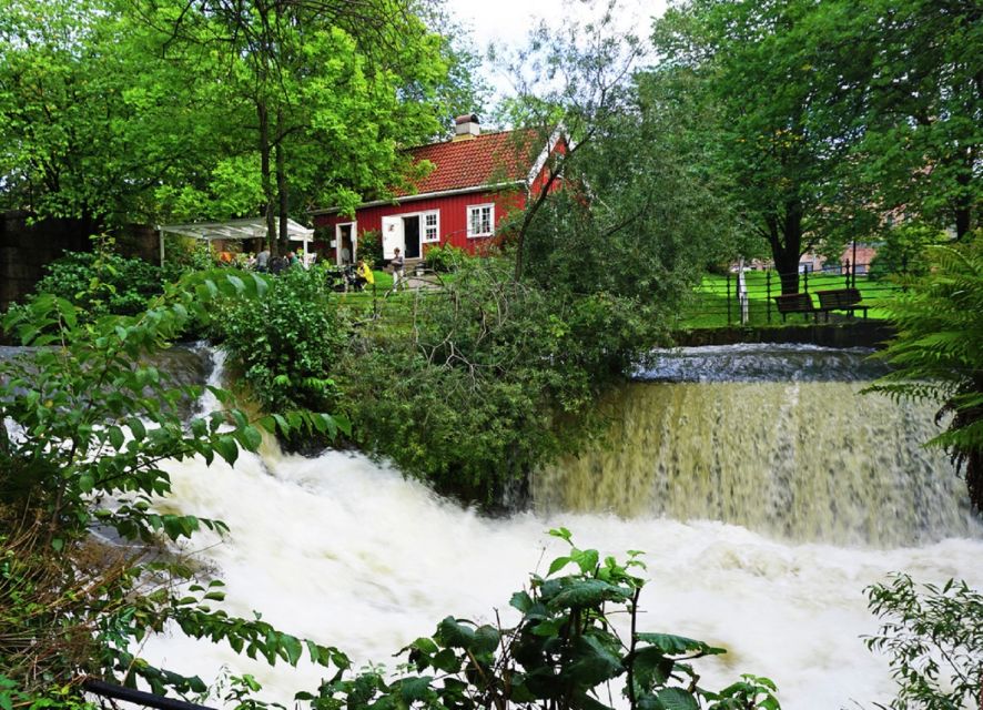 Oslo City Walks: Historic River Walk - Experience Highlights