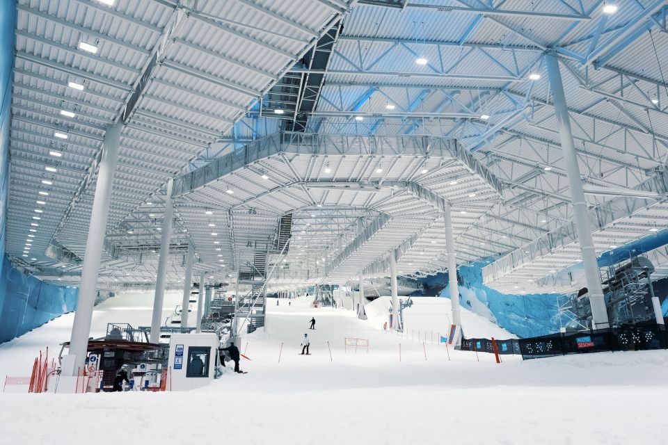 Oslo: Day Pass for Downhill Skiing at SNØ Ski Dome - Key Points