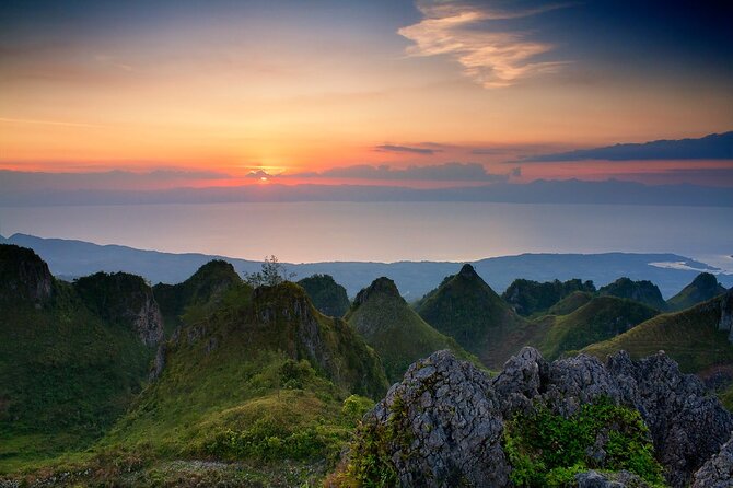 Osmeña Peak and Kawasan Falls Canyoneering Private Tour - Key Points