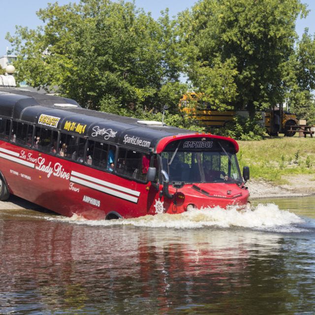 Ottawa: Bilingual Guided City Tour by Amphibious Bus - Key Points