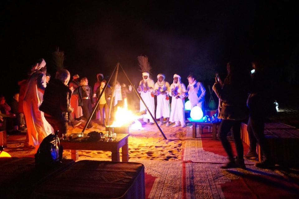 Overnight in Luxury Tent in Desert Camp Erg Chebbi Merzouga - Key Points