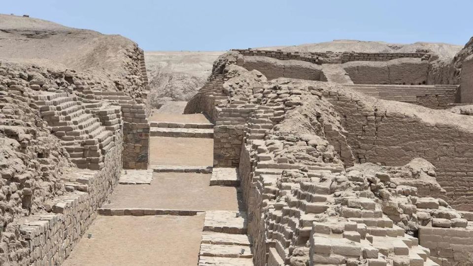 Pachacamac Inca Ruins & The Larco Museum Guided Tour - Key Points