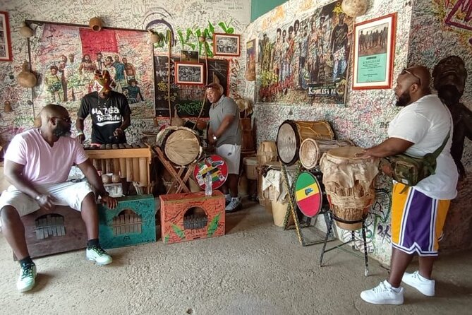 palenque african roots day tour Palenque African Roots Day Tour