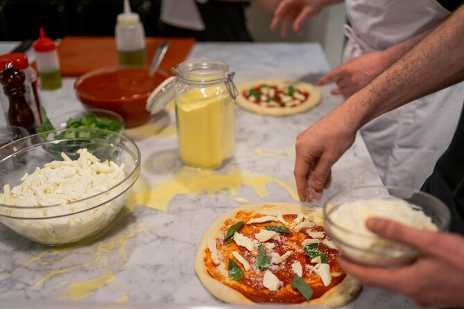 Palermos Delight: Unleash the Secrets of Pizza and Gelato Making - Key Points