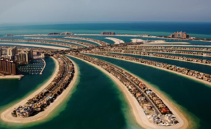 Palm Jumeirah Island Tour With Revolving 360" View From the View at the Palm ! - Key Points