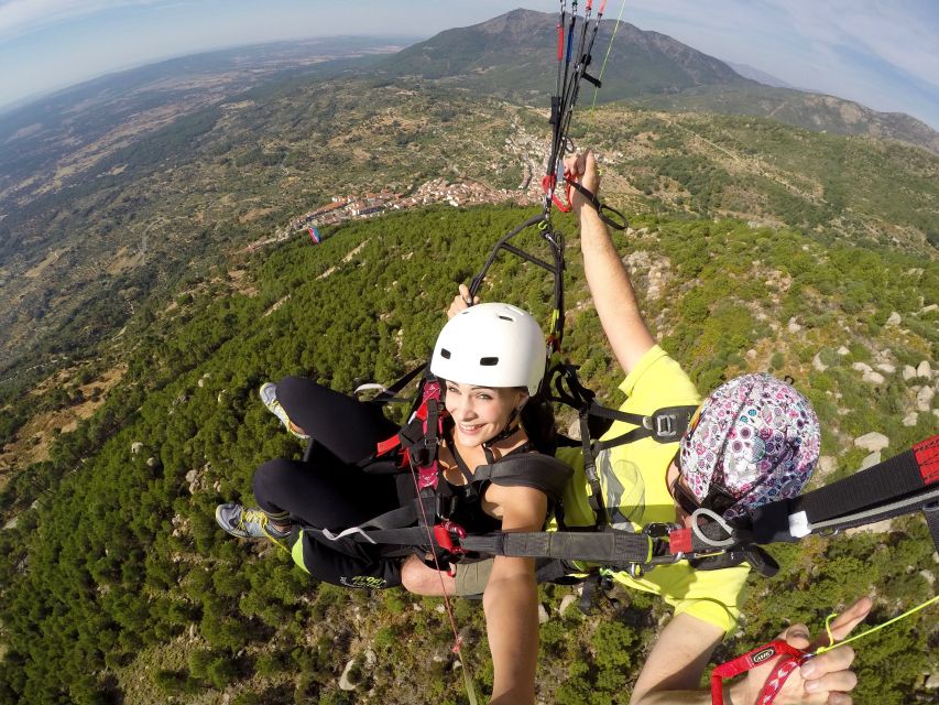 Paragliding Tandem Flight From Madrid - Key Points