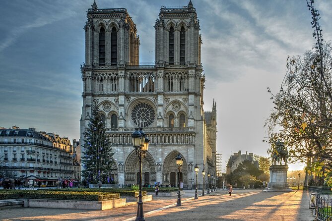 Paris Highlights Exploration Notre Dame & Ile De La Cité Quarter - Key Points