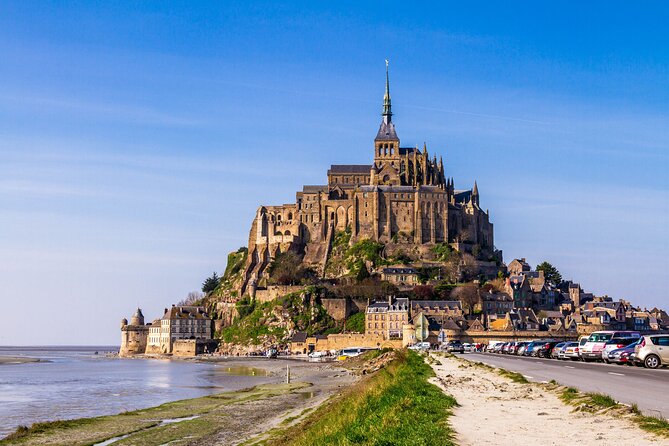 Paris to Mont-Saint-Michel: Full Day Round-Trip Transfer - Key Points