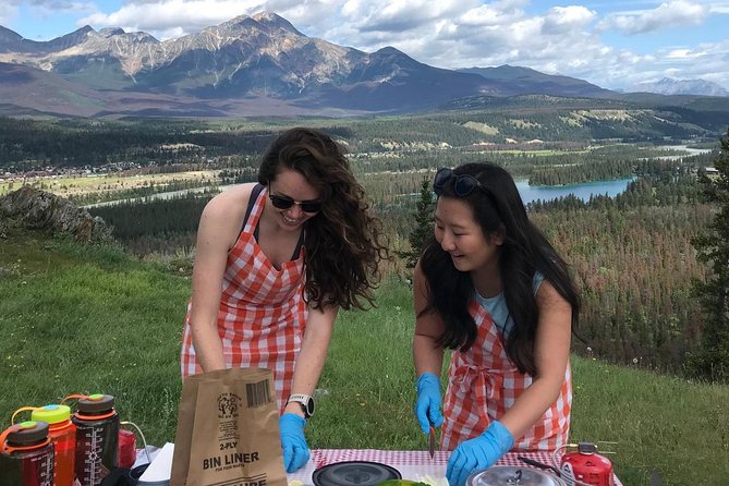Peak Nic - a Hike and an Outdoor Cooking Lesson - Key Points