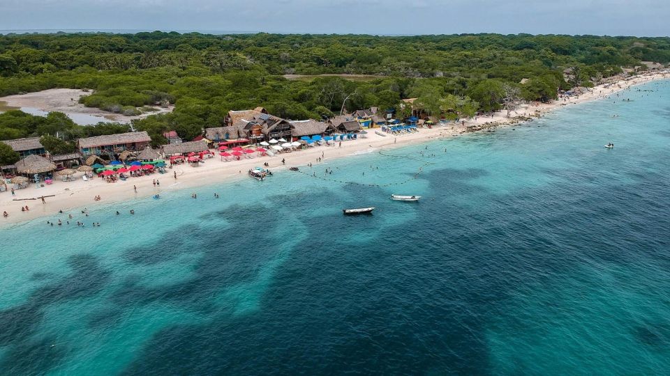 Playa Blanca: Daytour With Snorkeling and Racoon Sighting - Key Points