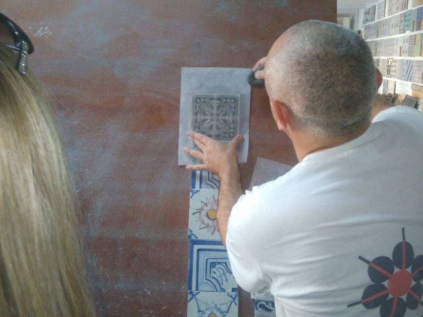 Portuguese Tiles and Wine History - Private Tour - Key Points