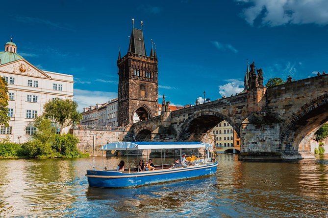 Prague Boats 1-hour Devils Channel Cruise - Key Points