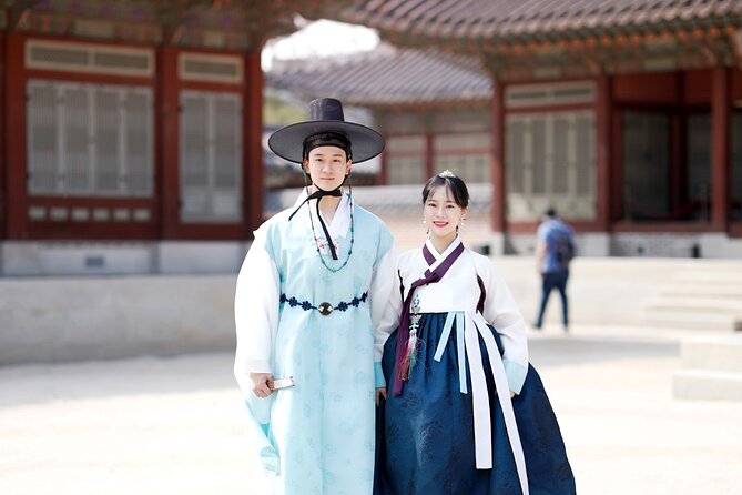 Premium Hanbok Experience in Hanboknam Gyeongbok Palace Branch - Key Points
