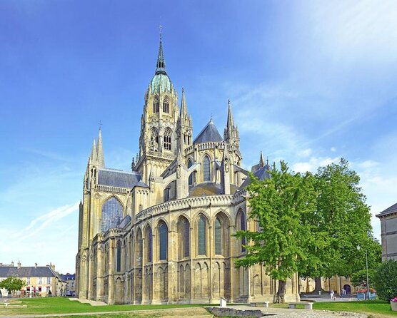 Private 8-Hour Tour to Bayeux & Caen From Le Havre Cruise Port With Driver - Key Points