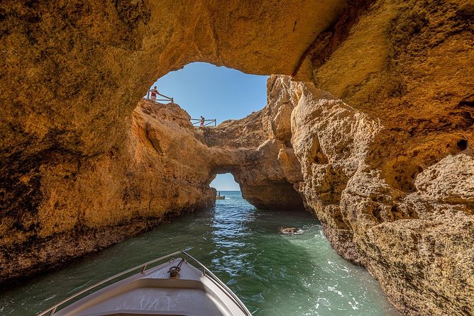 Private 90-Minute Cruise to Carvoeiro Caves and Beaches  - Portimao - Key Points