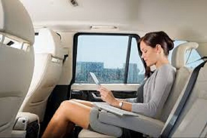 Private Airport Transfer in Toronto - Key Points