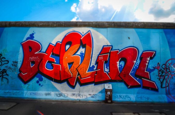 Private Alternative Berlin With N. Jacob - Graffiti, Murals and Hippies Squats - Key Points