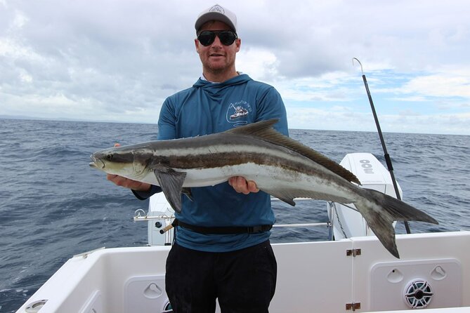 Private Charter - 7.5 Hour Offshore Luxury Fishing - Key Points