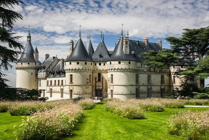 Private Chaumont and Chenonceau Castles Visit From Tours - Key Points