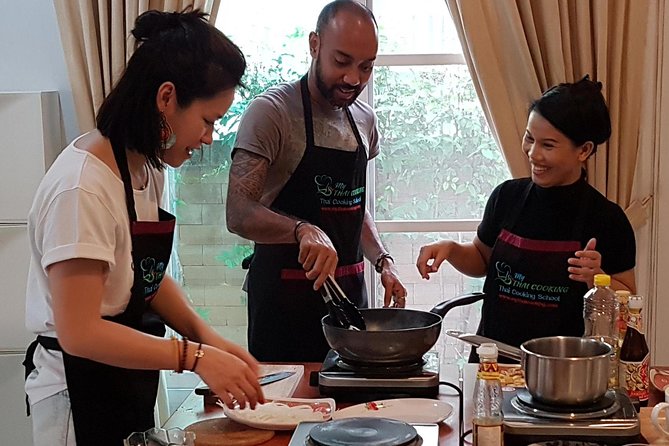 Private Customizable Thai Cooking Class - Key Points