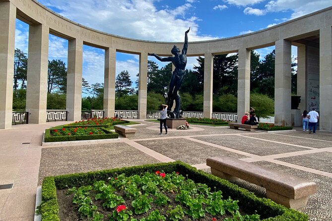 Private D-Day Omaha Utah Beach Guided Trip From Paris by Mercedes - Key Points