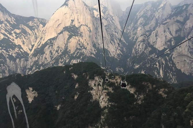 Private Day Tour: Mountain Huashan With Local Food - Tour Highlights