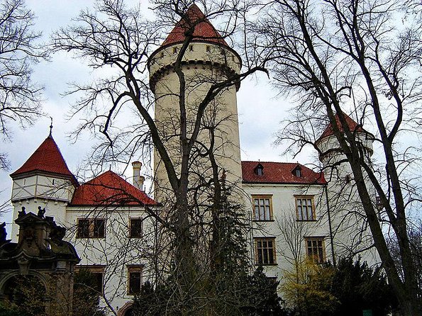 Private Day Trip From Prague to KonopišTě Castle and Hluboka Castle - Key Points