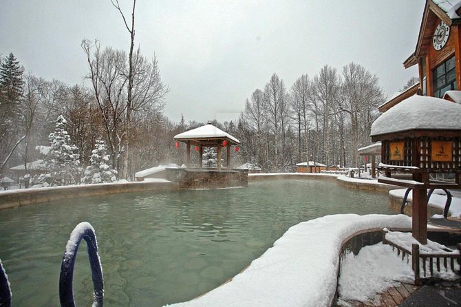 Private Day Trip to Yingjie Hot Spring in Bin County From Harbin - Key Points