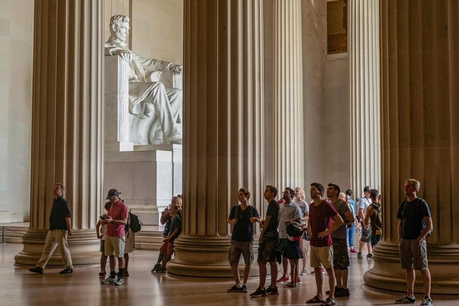 Private DC Monuments at Night Biking Tour - Key Points